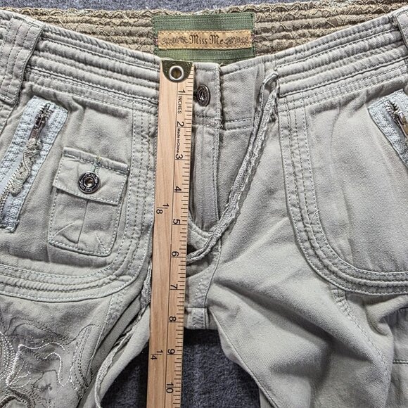 Miss Me Pants Womens Small Green Cargo Capri Embroidered Horse Western Boho - Picture 11 of 12